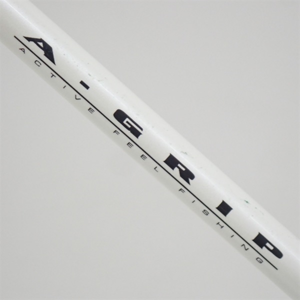 ０８Ａグリップネライ２４０